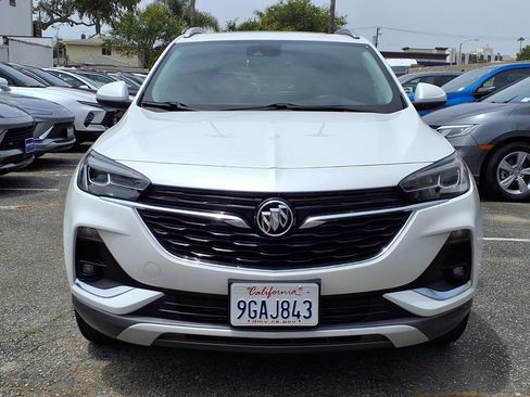 Used 2023 Buick Encore GX Essence w/ Experience Buick Package FWD image 2