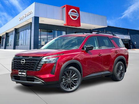 New 2026 Nissan Pathfinder SL w/ SL Premium Package FWD image 1