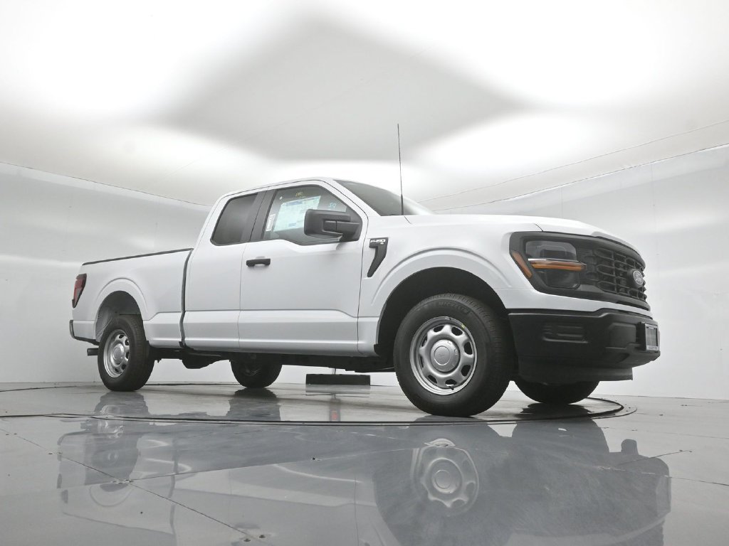 New 2026 Ford F150 XL RWD image 3