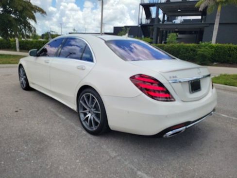 Used 2020 Mercedes-Benz S 560 Sedan image 5