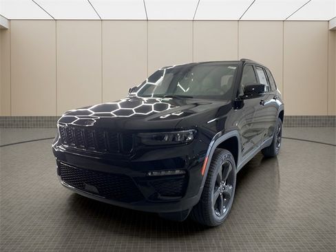 New 2025 Jeep Grand Cherokee Limited w/ Black Appearance Package image 1