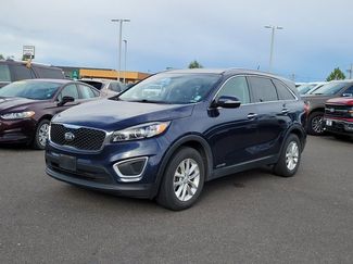 Used 2016 Kia Sorento LX image 1