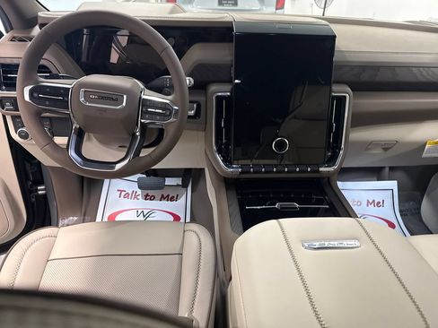 New 2026 GMC Yukon Denali w/ LPO, Floor Liner Package AWD/4WD image 14