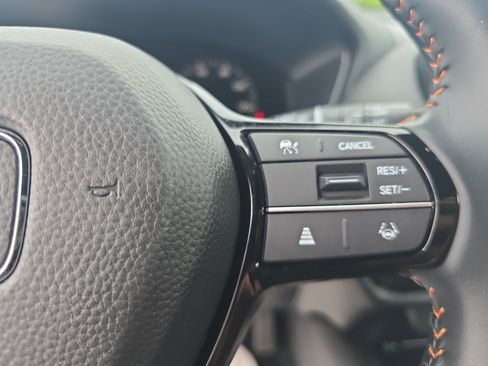 Used 2026 Honda HR-V Sport image 17