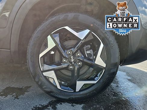 Used 2024 Kia Seltos EX AWD/4WD image 35