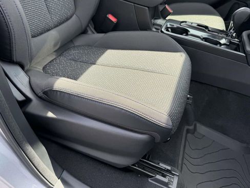 Used 2026 Subaru Forester Premium AWD/4WD image 11