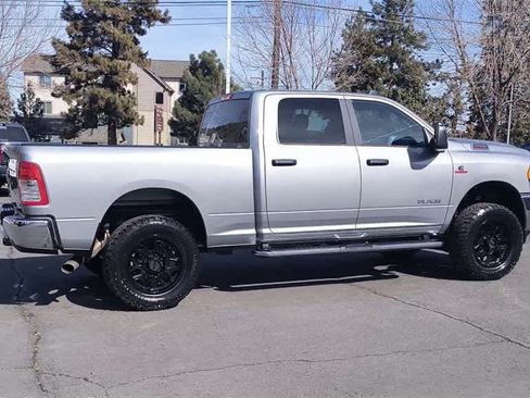 Used 2024 RAM 2500 Big Horn image 9