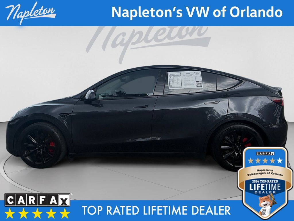 Used 2024 Tesla Model Y Performance AWD/4WD image 2