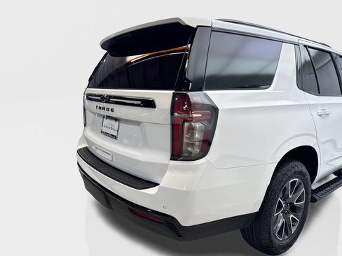 Used 2024 Chevrolet Tahoe Z71 w/ Luxury Package AWD/4WD image 18