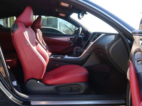 Used 2019 INFINITI Q60 Red Sport 400 w/ Cargo Package AWD/4WD image 21
