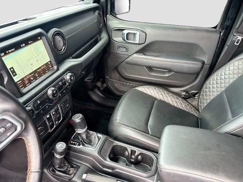 Used 2021 Jeep Gladiator Overland AWD/4WD image 25