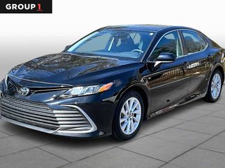 Used 2022 Toyota Camry LE video 1