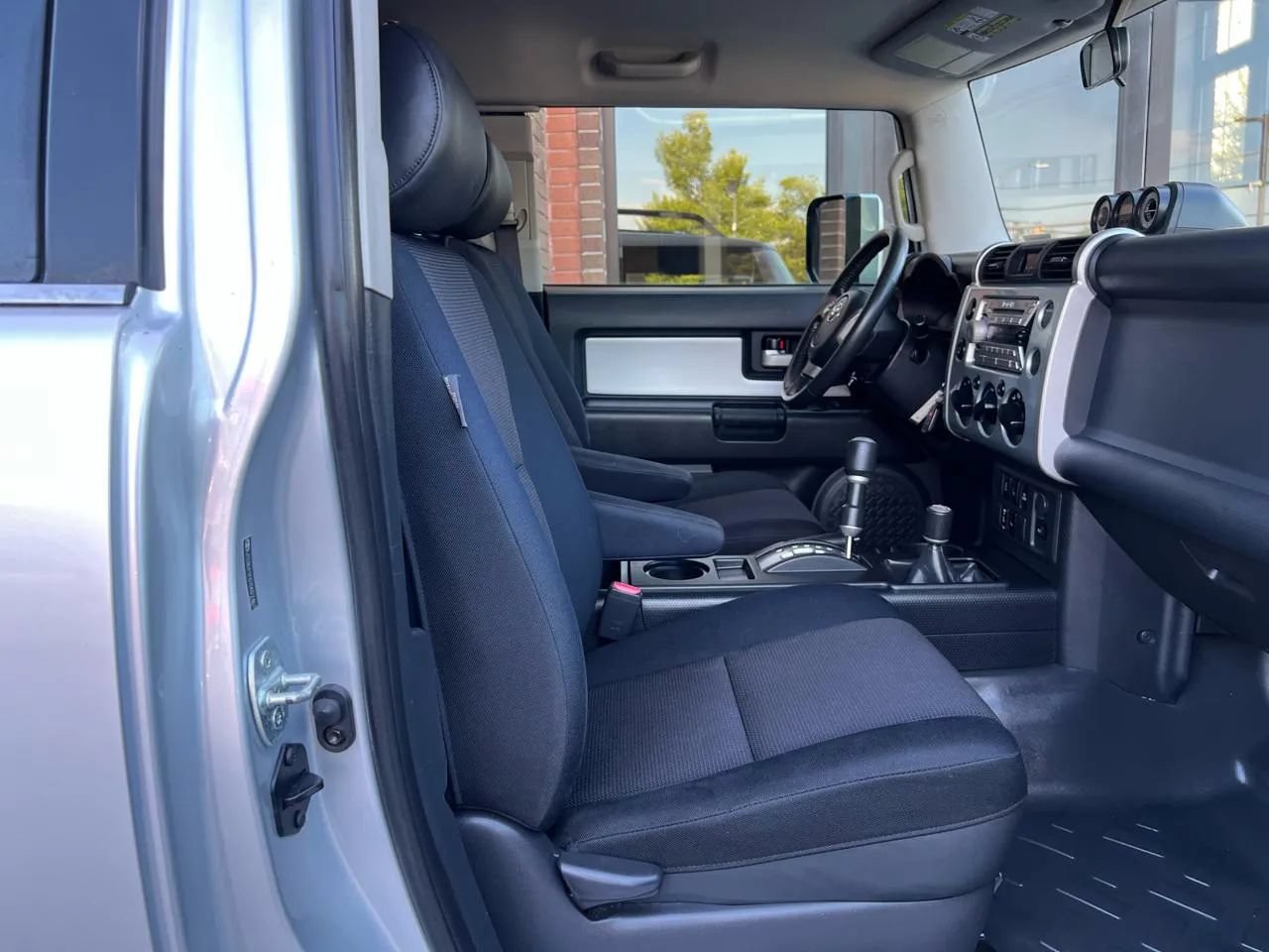 Used 2007 Toyota FJ Cruiser 4WD image 18