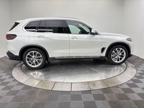 Used 2024 BMW X5 xDrive50e w/ Premium Package AWD/4WD image 17