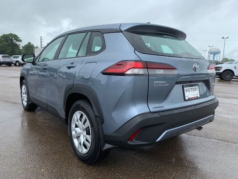 New 2026 Toyota Corolla Cross L AWD/4WD image 5