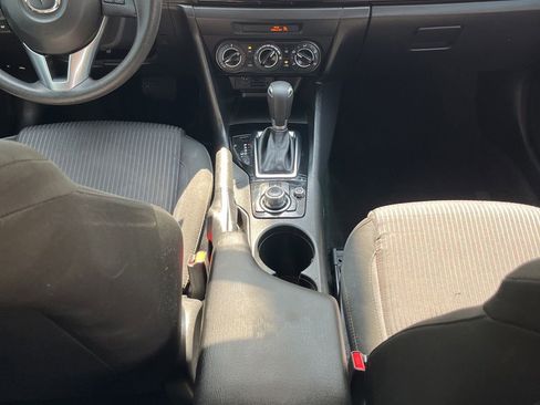 Used 2016 MAZDA MAZDA3 i Sport w/ Preferred Equipment Package FWD image 16