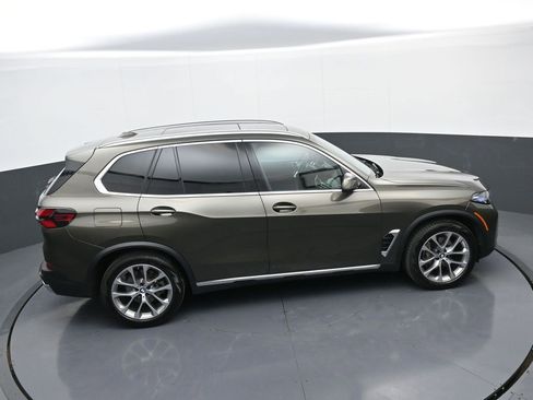 Used 2025 BMW X5 xDrive40i image 37