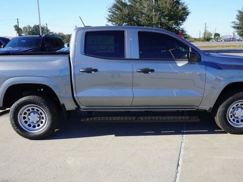 New 2026 Chevrolet Colorado W/T w/ WT Convenience Package II image 4