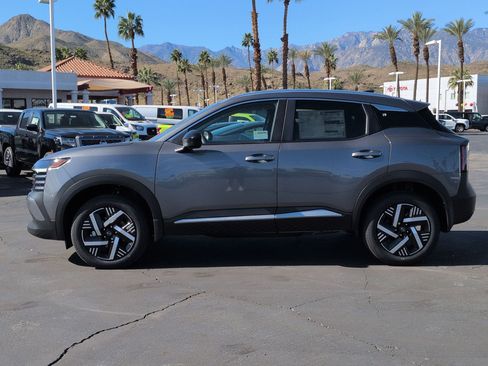 New 2026 Nissan Kicks SV image 5