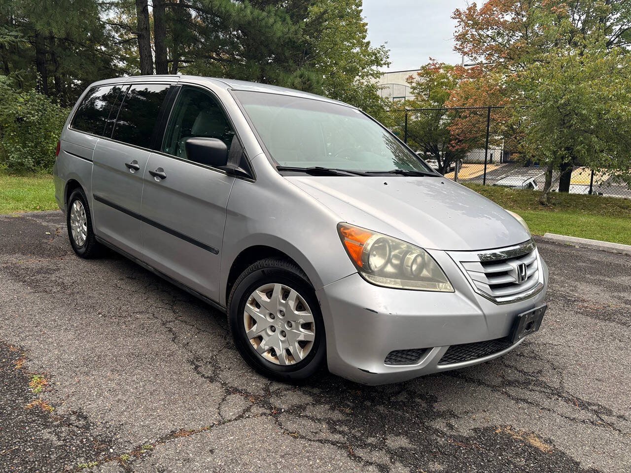 Used 2010 Honda Odyssey LX image 3