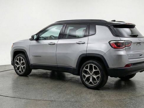 Used 2025 Jeep Compass Limited AWD/4WD image 6