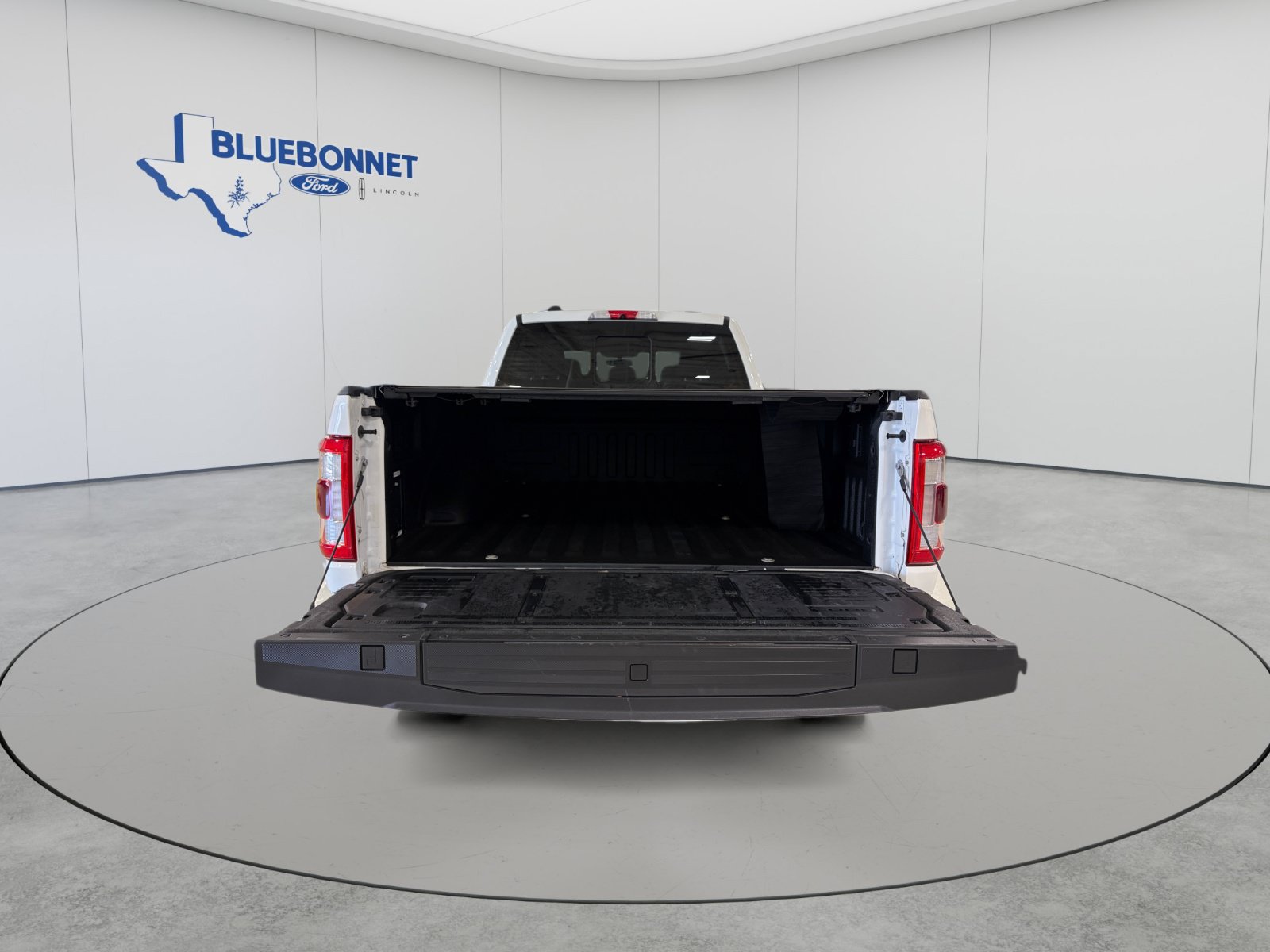 Used 2021 Ford F150 King Ranch w/ Equipment Group 601A High AWD/4WD image 23