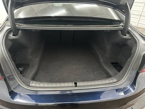Used 2018 BMW 540i RWD image 29