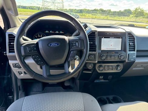 Used 2019 Ford F150 XLT w/ Equipment Group 302A Luxury AWD/4WD image 20