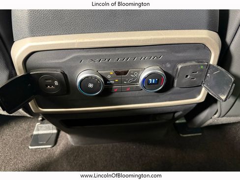 Used 2022 Ford Expedition Max Limited image 69