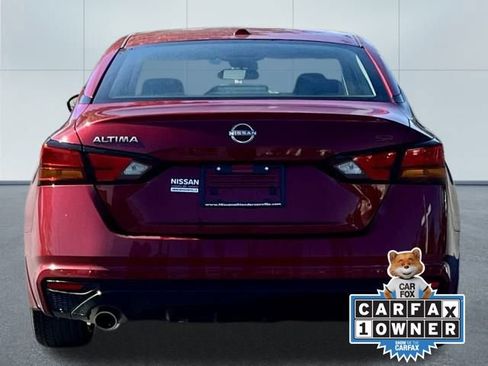 Certified 2025 Nissan Altima 2.5 SR image 15