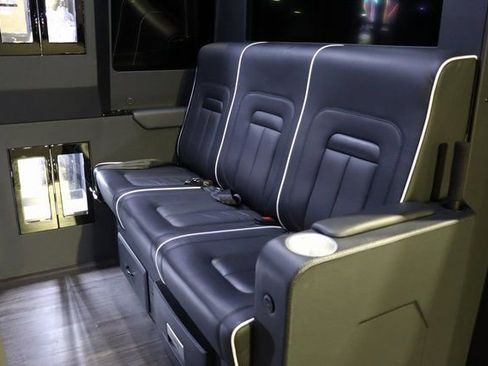 Used 2021 Mercedes-Benz Sprinter 3500 image 12