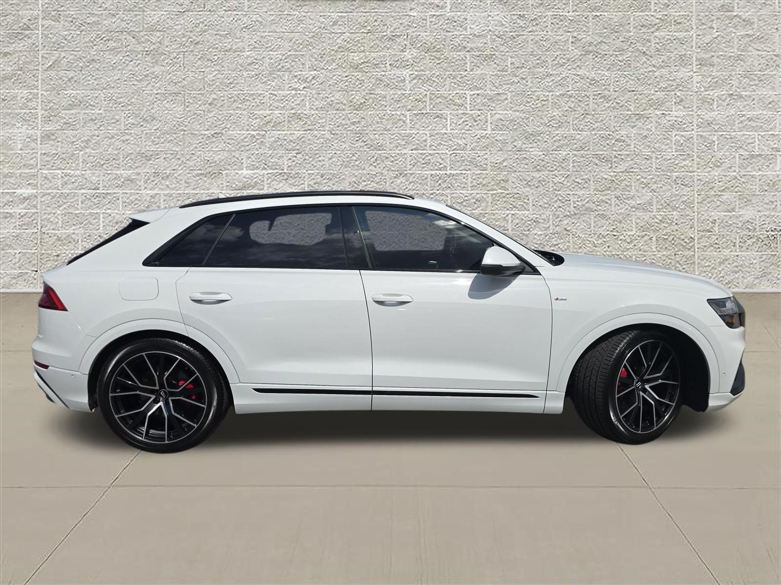 Used 2020 Audi Q8 Premium Plus w/ Premium Plus Package AWD/4WD image 8