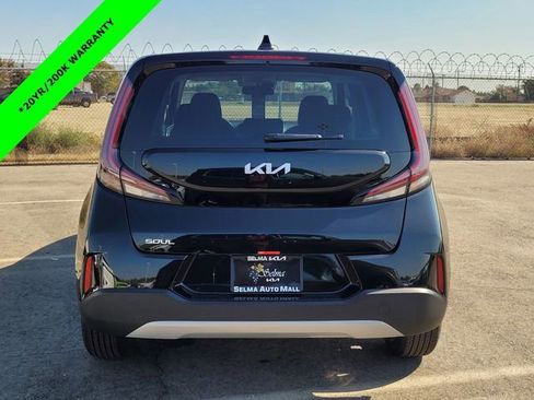New 2025 Kia Soul LX w/ LX Technology Package image 5