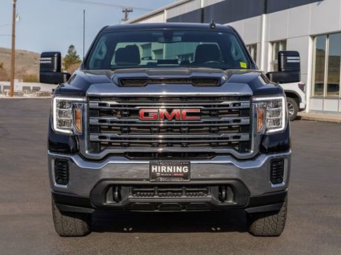 Used 2021 GMC Sierra 2500 SLE image 2