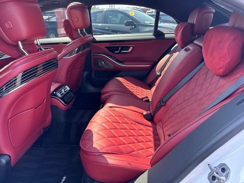 Used 2024 Mercedes-Benz S 580 4MATIC Sedan image 19