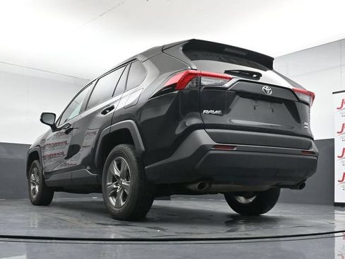 Used 2024 Toyota RAV4 XLE AWD/4WD image 21