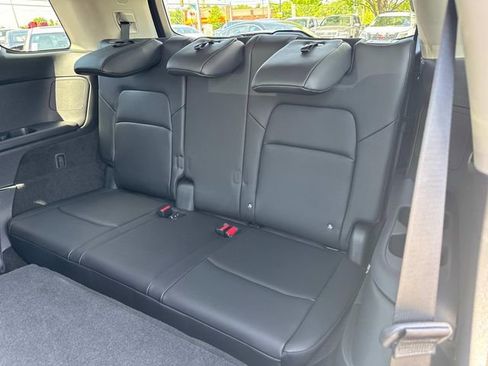 New 2026 Nissan Pathfinder SL AWD/4WD image 17