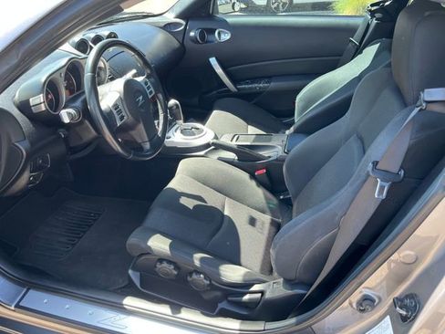 Used 2007 Nissan 350Z Enthusiast w/ Cargo Convenience Pkg image 2