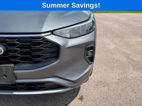 Certified 2023 Ford Escape ST-Line Select w/ Tech Pack #2 AWD/4WD image 11