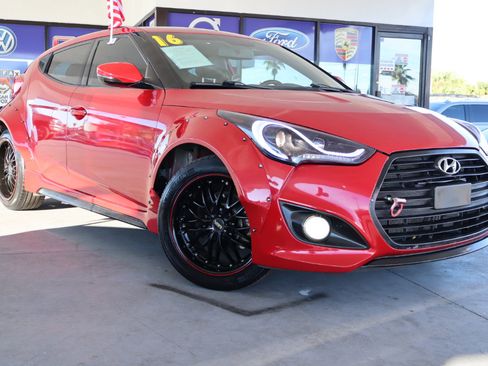 Used 2016 Hyundai Veloster Turbo w/ Option Group 04 image 3