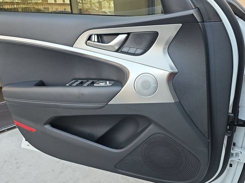 Certified 2026 Genesis G70 2.5T RWD image 26