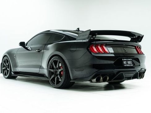 Used 2021 Ford Mustang Shelby GT500 w/ Carbon Fiber Track Pack image 19