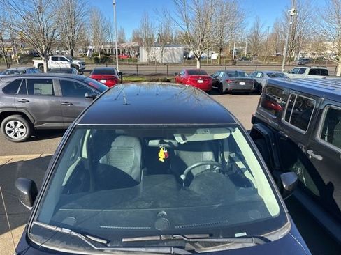 Used 2013 Dodge Grand Caravan SE image 6