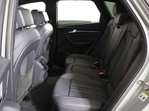 Used 2022 Audi SQ5 Premium Plus w/ Premium Plus Package image 37