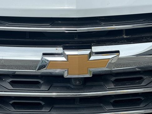 Used 2024 Chevrolet Traverse LT FWD image 39