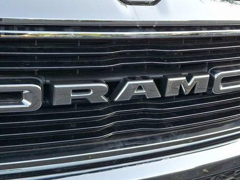 Used 2019 RAM 1500 Big Horn AWD/4WD image 6
