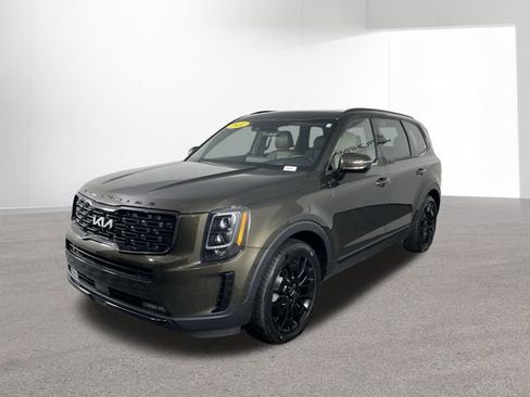 Used 2022 Kia Telluride SX w/ SX Prestige Package image 45