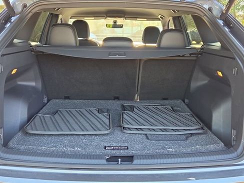 Used 2023 Volkswagen Atlas Cross Sport SE w/ Black Wheel Package FWD image 17