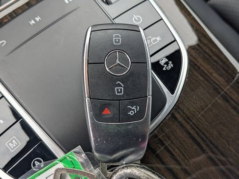 Used 2022 Mercedes-Benz GLC 300 4MATIC w/ Driver Assistance Package image 42