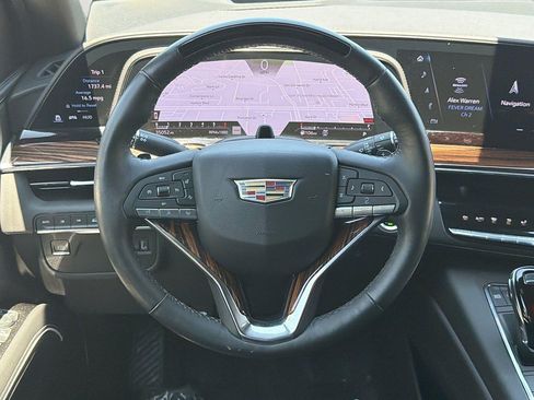 Certified 2023 Cadillac Escalade ESV Premium Luxury AWD/4WD image 8